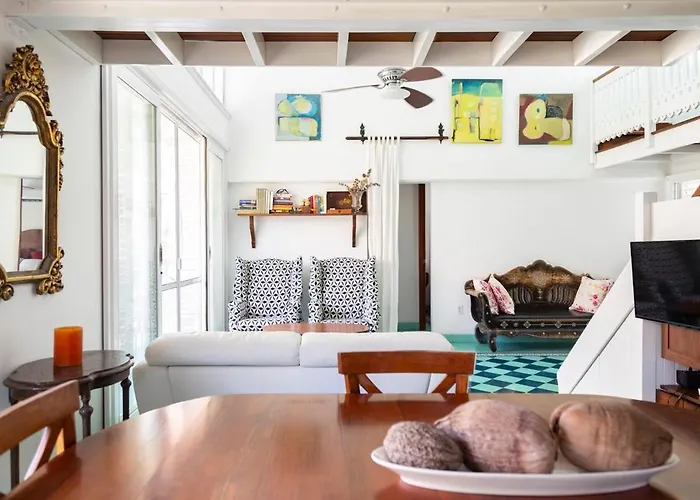 Barbados 2br Penthouse - Timeless Charm Of Colonial Caribbean Style *