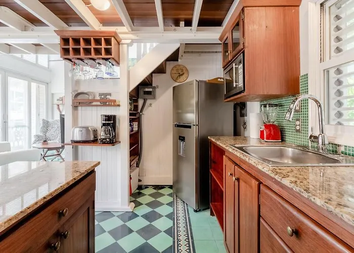 Barbados 2br Penthouse - Timeless Charm Of Colonial Caribbean Style Playa del Carmen