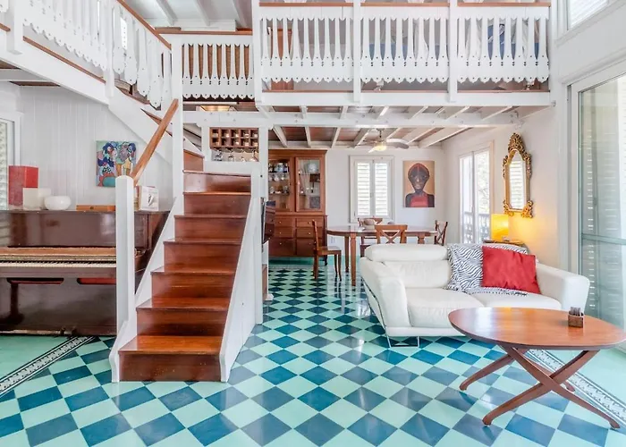 Barbados 2br Penthouse - Timeless Charm Of Colonial Caribbean Style
