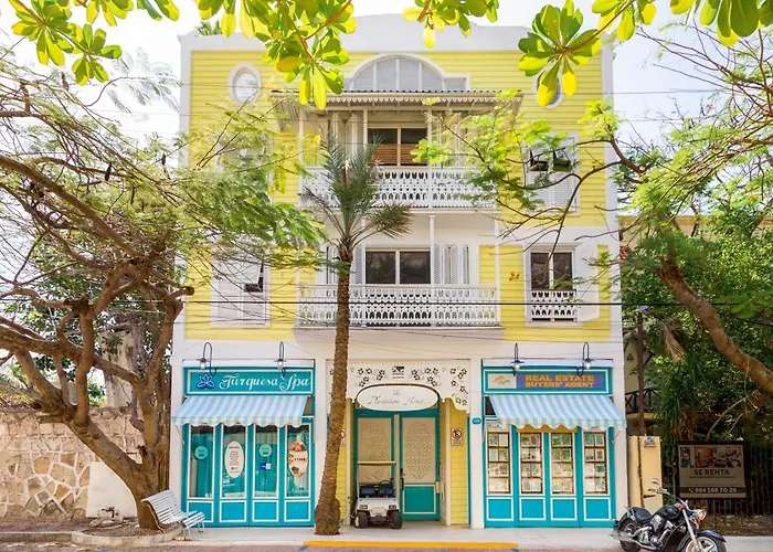 Barbados 2br Penthouse - Timeless Charm Of Colonial Caribbean Style Apartment *